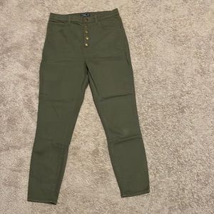 Abercrombie and Fitch Ultra High Rise Super Skinny Ankle Size 28/6R Green